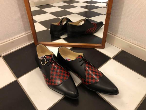 Myggjagere - Rød Sjakk