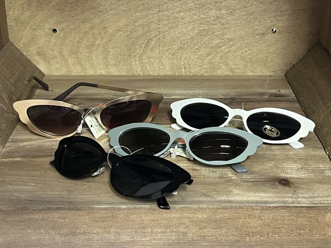 Main Image Briller - Cat Eye Solbriller - Velg farge